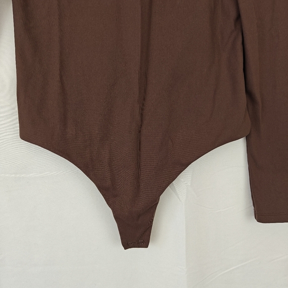 Nuuds Crew Scoop Neck Long Sleeve Bodysuit In Coffee Brown Size Small - Picture 3 of 10